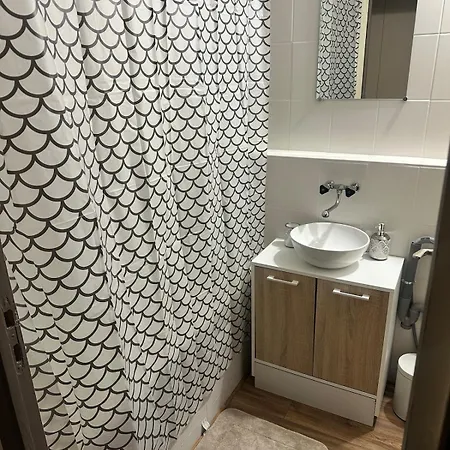 Apartamento Cosy - Parking Privé - Proche Du Centre Et De La Gare Sncf